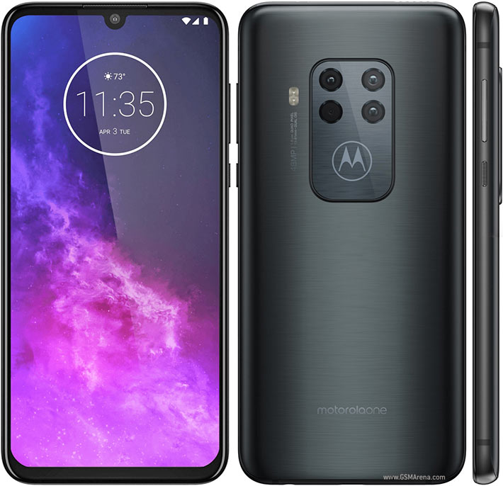 Moto One Zoom